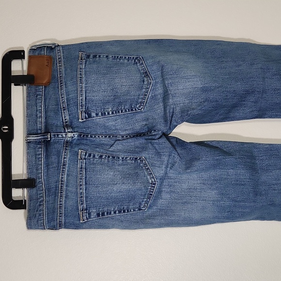Abercrombie & Fitch Kennan Straight Stretch Jeans, Medium Light Wash 31w32 - Picture 6 of 11